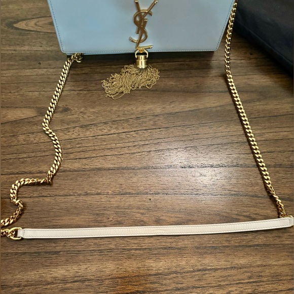 Yves Saint Laurent white Mono Barca chain purse - Picture 4 of 12